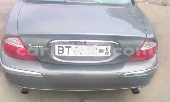 Acheter Occasion Voiture Jaguar S–Type Gris à Cotonou, Benin Acheter Occasion Voiture Jaguar S–Type Gris à Cotonou, Benin