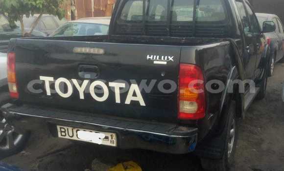 Ra Àlòkù Toyota Hilux Black Ọkọ̀ in Cotonou ni Benin