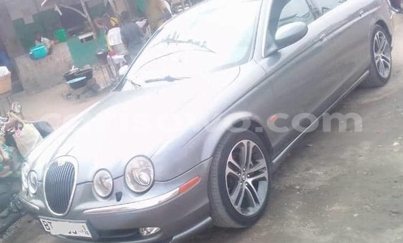 Sayi Na hannu Jaguar E-type Azurfa Mota in Cotonou a Benin Sayi Na hannu Jaguar E-type Azurfa Mota in Cotonou a Benin