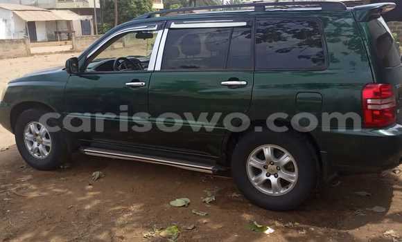 Acheter Occasion Voiture Toyota Highlander Vert à Porto Novo, Benin Acheter Occasion Voiture Toyota Highlander Vert à Porto Novo, Benin