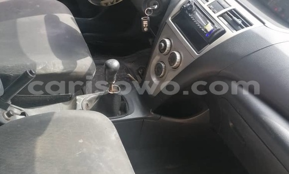 Ra Àlòkù Toyota Yaris Black Ọkọ̀ in Abomey Calavi ni Benin Ra Àlòkù Toyota Yaris Black Ọkọ̀ in Abomey Calavi ni Benin