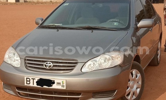 Ra Àlòkù Toyota Corolla Silver Ọkọ̀ in Cotonou ni Benin Ra Àlòkù Toyota Corolla Silver Ọkọ̀ in Cotonou ni Benin