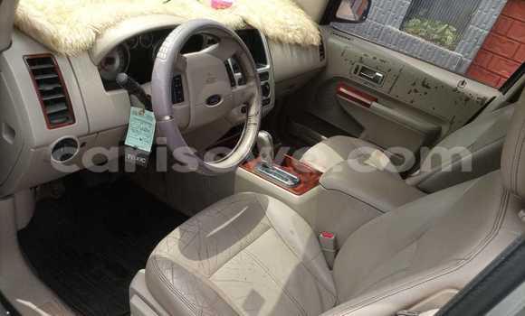 Ra Àlòkù Ford Edge Silver Ọkọ̀ in Cotonou ni Benin Ra Àlòkù Ford Edge Silver Ọkọ̀ in Cotonou ni Benin