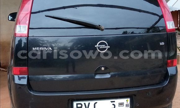 Acheter Occasion Voiture Opel Meriva Noir à Cové, Benin Acheter Occasion Voiture Opel Meriva Noir à Cové, Benin