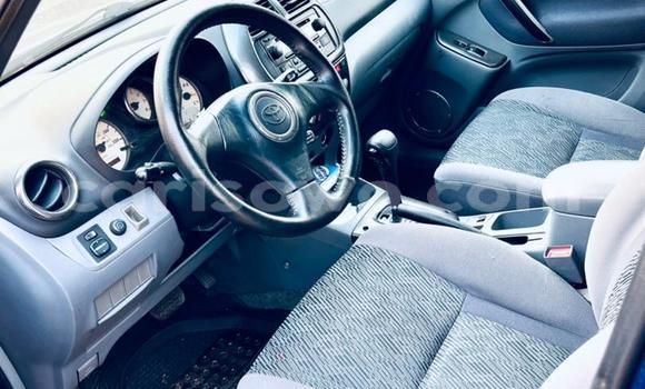 Acheter Occasion Voiture Toyota RAV4 Bleu à Cotonou, Benin Acheter Occasion Voiture Toyota RAV4 Bleu à Cotonou, Benin