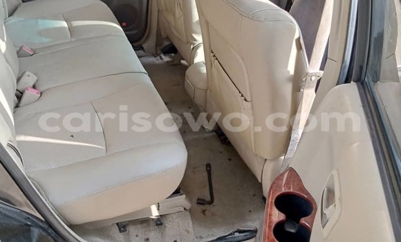 Ra Àlòkù Toyota Highlander Black Ọkọ̀ in Abomey Calavi ni Benin Ra Àlòkù Toyota Highlander Black Ọkọ̀ in Abomey Calavi ni Benin