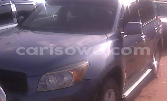 Acheter Occasion Voiture Toyota RAV4 Noir à Savalou, Benin Acheter Occasion Voiture Toyota RAV4 Noir à Savalou, Benin