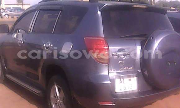Acheter Occasion Voiture Toyota RAV4 Noir à Savalou, Benin Acheter Occasion Voiture Toyota RAV4 Noir à Savalou, Benin