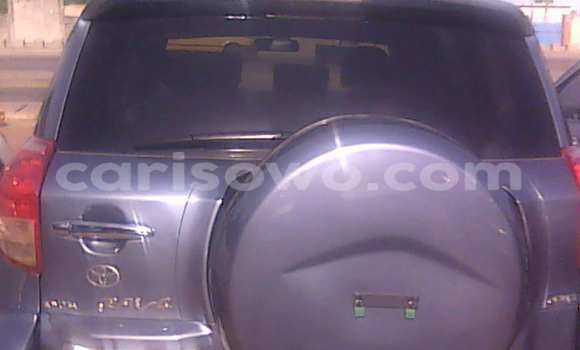 Acheter Occasion Voiture Toyota RAV4 Noir à Savalou, Benin Acheter Occasion Voiture Toyota RAV4 Noir à Savalou, Benin