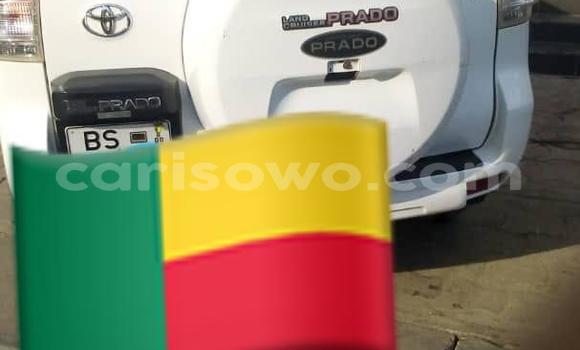 Ra Àlòkù Toyota Prado funfun Ọkọ̀ in Cotonou ni Benin Ra Àlòkù Toyota Prado funfun Ọkọ̀ in Cotonou ni Benin