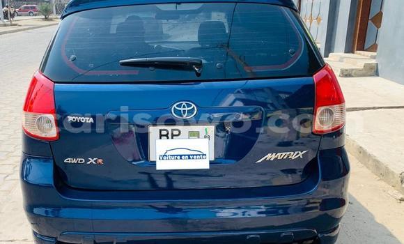 Buy Used Toyota Matrix Blue Car in Cotonou in Benign Buy Used Toyota Matrix Blue Car in Cotonou in Benign
