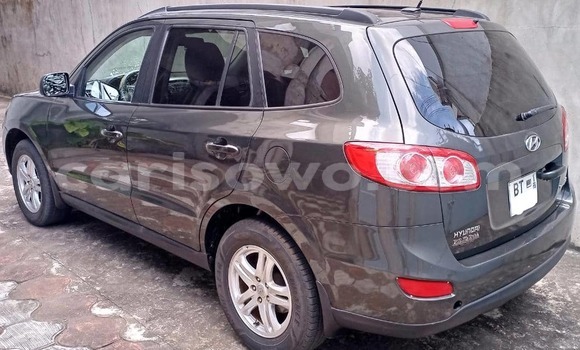 Sayi Na hannu Hyundai Santa Fe Sauran Mota in Cotonou a Benin Sayi Na hannu Hyundai Santa Fe Sauran Mota in Cotonou a Benin