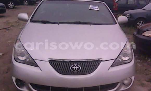 Acheter Occasion Voiture Toyota Solara Gris à Savalou, Benin Acheter Occasion Voiture Toyota Solara Gris à Savalou, Benin