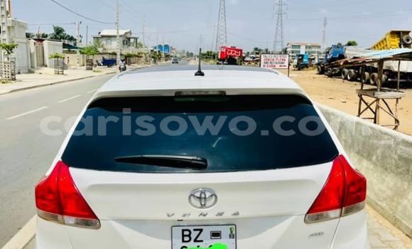 Ra Àlòkù Toyota Venza funfun Ọkọ̀ in Abomey Calavi ni Benin Ra Àlòkù Toyota Venza funfun Ọkọ̀ in Abomey Calavi ni Benin