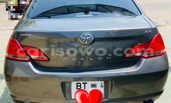 Buy Used Toyota Avalon Other Car in Cotonou in Benign Buy Used Toyota Avalon Other Car in Cotonou in Benign