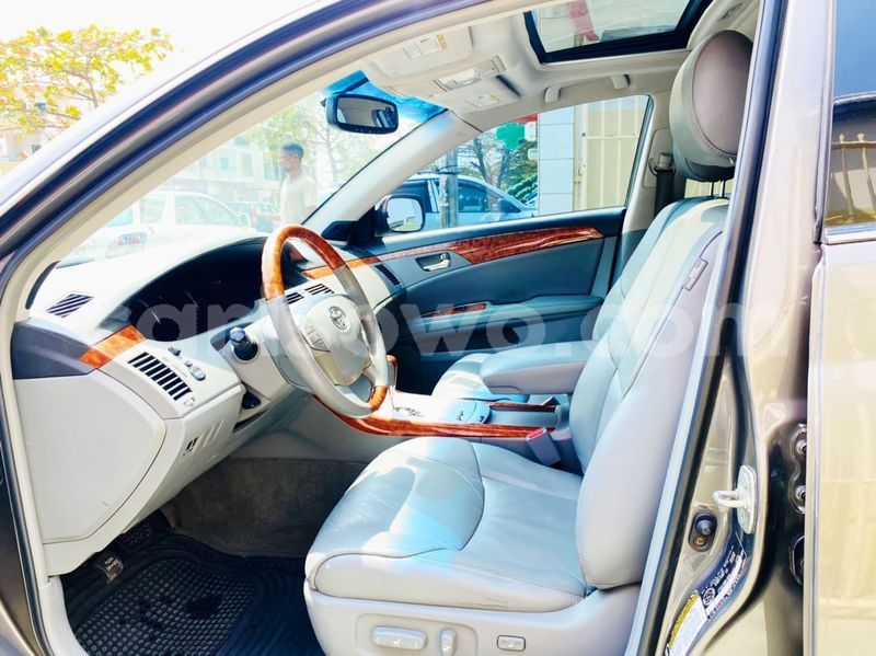 Big with watermark toyota avalon benin cotonou 12996