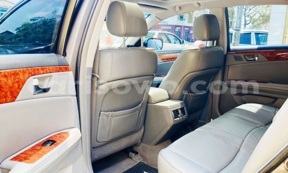 Buy Used Toyota Avalon Other Car in Cotonou in Benign Buy Used Toyota Avalon Other Car in Cotonou in Benign