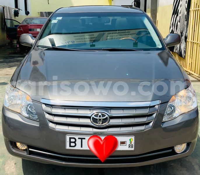 Big with watermark toyota avalon benin cotonou 12996