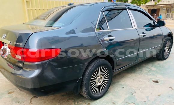 Acheter Occasion Voiture Honda Accord Gris à Cotonou, Benin Acheter Occasion Voiture Honda Accord Gris à Cotonou, Benin