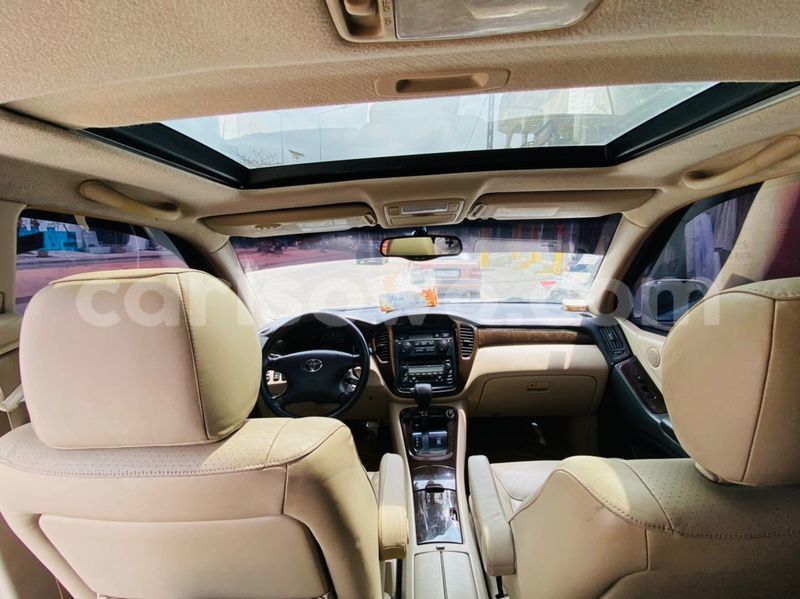 Big with watermark toyota highlander benin cotonou 13001