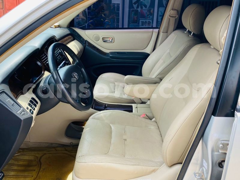 Big with watermark toyota highlander benin cotonou 13001