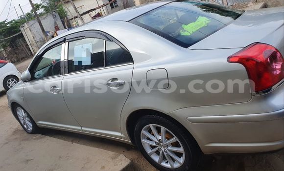 Ra Àlòkù Toyota Avensis Silver Ọkọ̀ in Cotonou ni Benin Ra Àlòkù Toyota Avensis Silver Ọkọ̀ in Cotonou ni Benin
