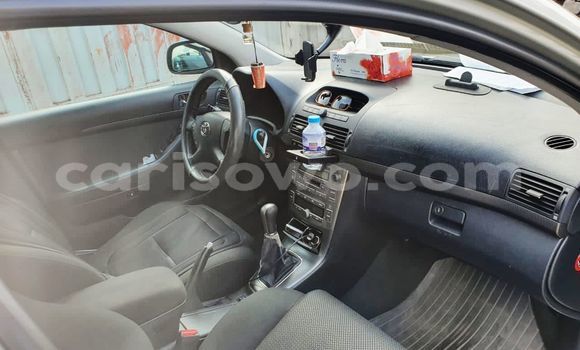 Ra Àlòkù Toyota Avensis Silver Ọkọ̀ in Cotonou ni Benin Ra Àlòkù Toyota Avensis Silver Ọkọ̀ in Cotonou ni Benin
