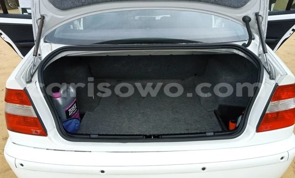 Ra Àlòkù BMW E9 funfun Ọkọ̀ in Abomey Calavi ni Benin Ra Àlòkù BMW E9 funfun Ọkọ̀ in Abomey Calavi ni Benin