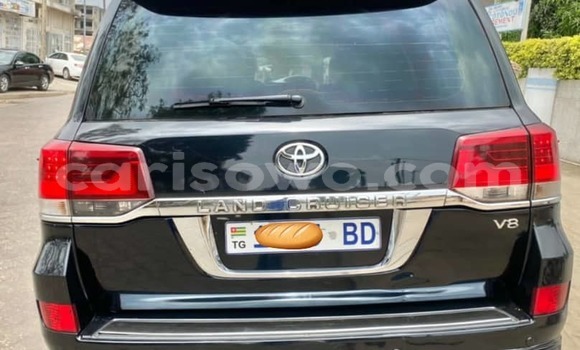 Ra Àlòkù Toyota Land Cruiser Black Ọkọ̀ in Cotonou ni Benin Ra Àlòkù Toyota Land Cruiser Black Ọkọ̀ in Cotonou ni Benin