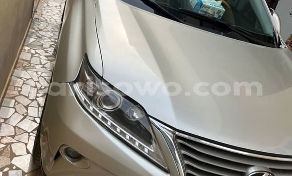 Acheter Occasion Voiture Lexus RX 350 Beige à Cotonou, Benin Acheter Occasion Voiture Lexus RX 350 Beige à Cotonou, Benin