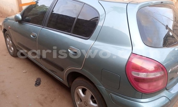 Ra Àlòkù Nissan Almera Alawọ ewe Ọkọ̀ in Cotonou ni Benin