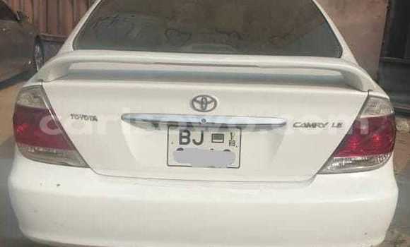 Acheter Occasion Voiture Toyota Camry Blanc à Cotonou, Benin