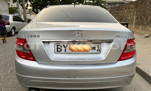 Acheter Occasion Voiture Mercedes-Benz C-Classe Gris à Cotonou, Benin Acheter Occasion Voiture Mercedes-Benz C-Classe Gris à Cotonou, Benin