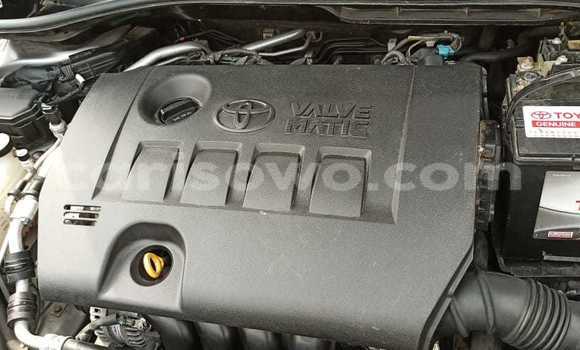 Sayi Na hannu Toyota C-HR Azurfa Mota in Cotonou a Benin Sayi Na hannu Toyota C-HR Azurfa Mota in Cotonou a Benin