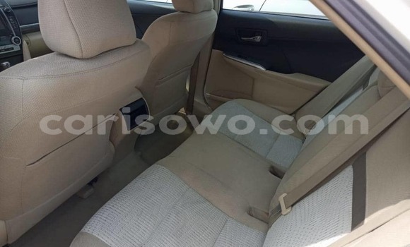 Acheter Import Voiture Toyota Camry Blanc à Cotonou, Benin Acheter Import Voiture Toyota Camry Blanc à Cotonou, Benin