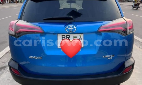 Acheter Occasion Voiture Toyota RAV4 Bleu à Cotonou, Benin