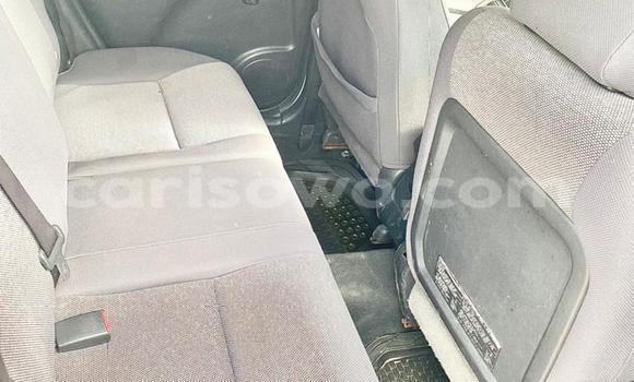 Buy Used Toyota Matrix White Car in Cotonou in Benign Buy Used Toyota Matrix White Car in Cotonou in Benign