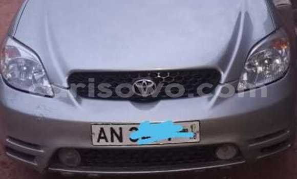 Ra Àlòkù Toyota Matrix Silver Ọkọ̀ in Abomey Calavi ni Benin