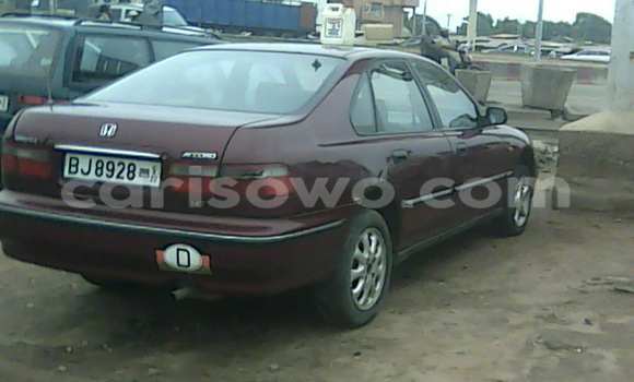 Sayi Na hannu Honda Accord Red Mota in Porto Novo a Benin Sayi Na hannu Honda Accord Red Mota in Porto Novo a Benin