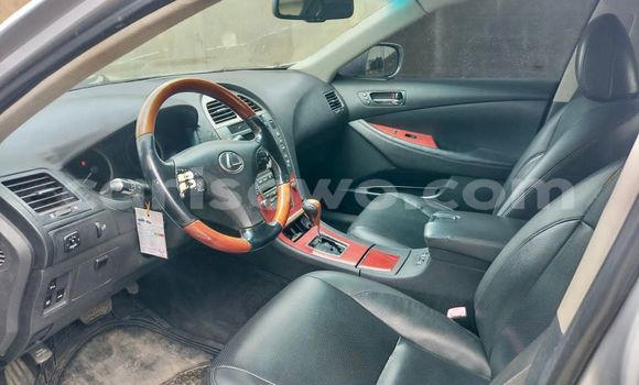 Buy Used Lexus ES Silver Car in Abomey Calavi in Benign Buy Used Lexus ES Silver Car in Abomey Calavi in Benign