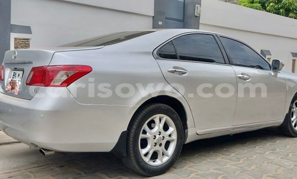 Buy Used Lexus ES Silver Car in Abomey Calavi in Benign Buy Used Lexus ES Silver Car in Abomey Calavi in Benign