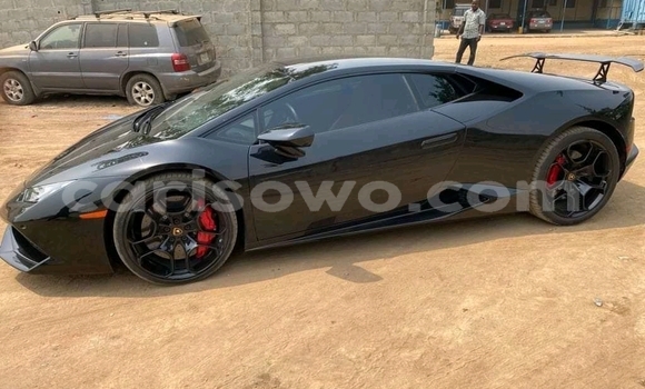 Ra Àlòkù Lamborghini Huracan Black Ọkọ̀ in Cotonou ni Benin Ra Àlòkù Lamborghini Huracan Black Ọkọ̀ in Cotonou ni Benin