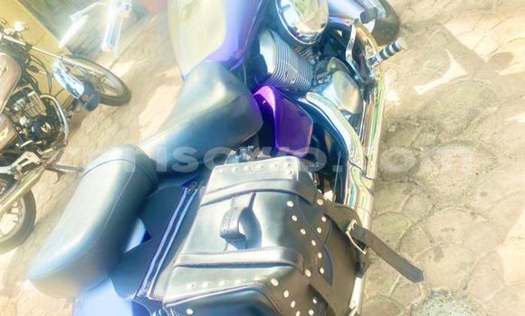 Buy Used Honda Shadow Blue Bike in Abomey Calavi in Benign Buy Used Honda Shadow Blue Bike in Abomey Calavi in Benign