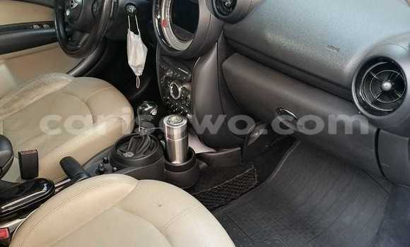 Ra Àlòkù MINI Cooper Black Ọkọ̀ in Parakou ni Benin Ra Àlòkù MINI Cooper Black Ọkọ̀ in Parakou ni Benin