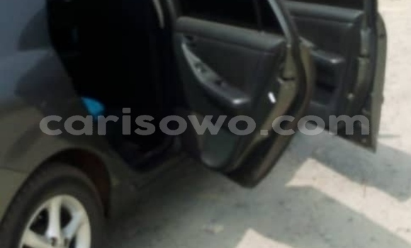 Acheter Occasion Voiture Toyota Corolla Gris à Porto Novo, Benin Acheter Occasion Voiture Toyota Corolla Gris à Porto Novo, Benin