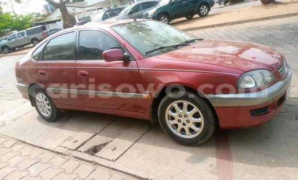 Sayi Na hannu Toyota Avensis Red Mota in Cotonou a Benin Sayi Na hannu Toyota Avensis Red Mota in Cotonou a Benin