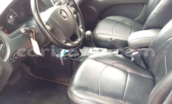Acheter Occasion Voiture Kia Sportage Noir à Cotonou, Benin Acheter Occasion Voiture Kia Sportage Noir à Cotonou, Benin