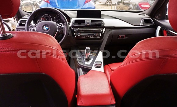 Sayi Na hannu BMW 3–Series White Mota in Cotonou a Benin Sayi Na hannu BMW 3–Series White Mota in Cotonou a Benin