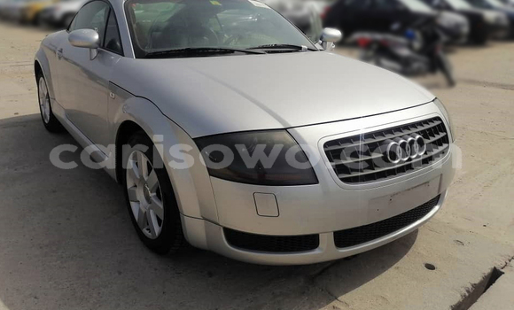 Ra Àlòkù Audi TT Silver Ọkọ̀ in Cotonou ni Benin Ra Àlòkù Audi TT Silver Ọkọ̀ in Cotonou ni Benin