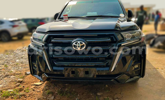 Sayi Na hannu Toyota Land Cruiser Black Mota in Cotonou a Benin Sayi Na hannu Toyota Land Cruiser Black Mota in Cotonou a Benin